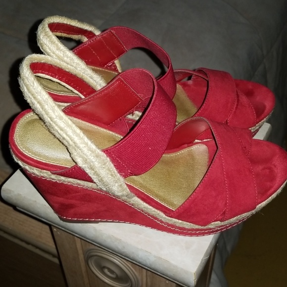 Red Studio Paolo Wedges - Picture 2 of 3